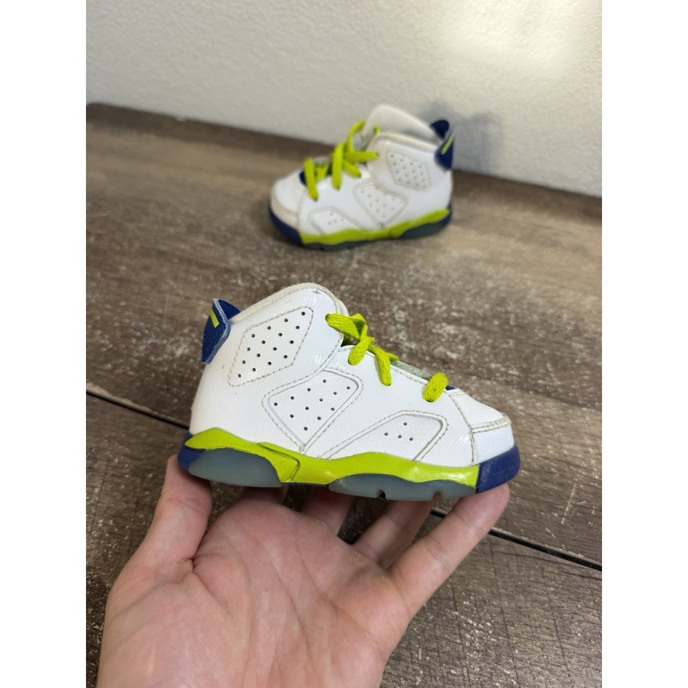 Nike Air Jordan 6 Retro Toddler Size 5C White Basketball Sneakers 645127-108